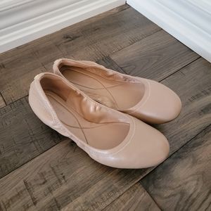 Cole Haan Grand Os flats sz 8